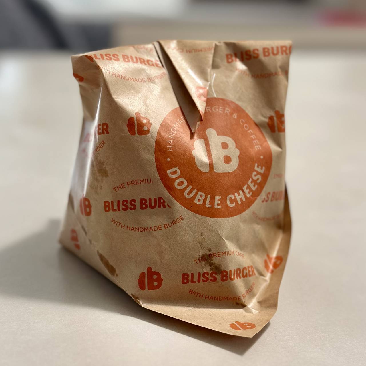 더블치즈버거 포장